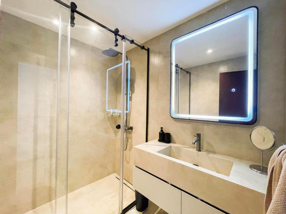 Deluxe 1 Bedroom Apartment - Elite Residence Dubai Marina - Sea View Екстериор снимка