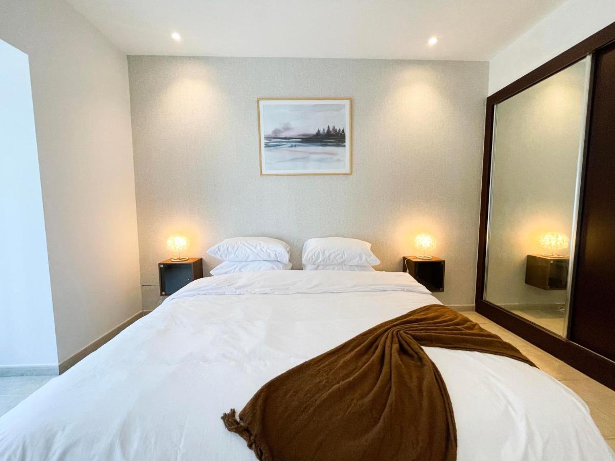 Deluxe 1 Bedroom Apartment - Elite Residence Dubai Marina - Sea View Екстериор снимка