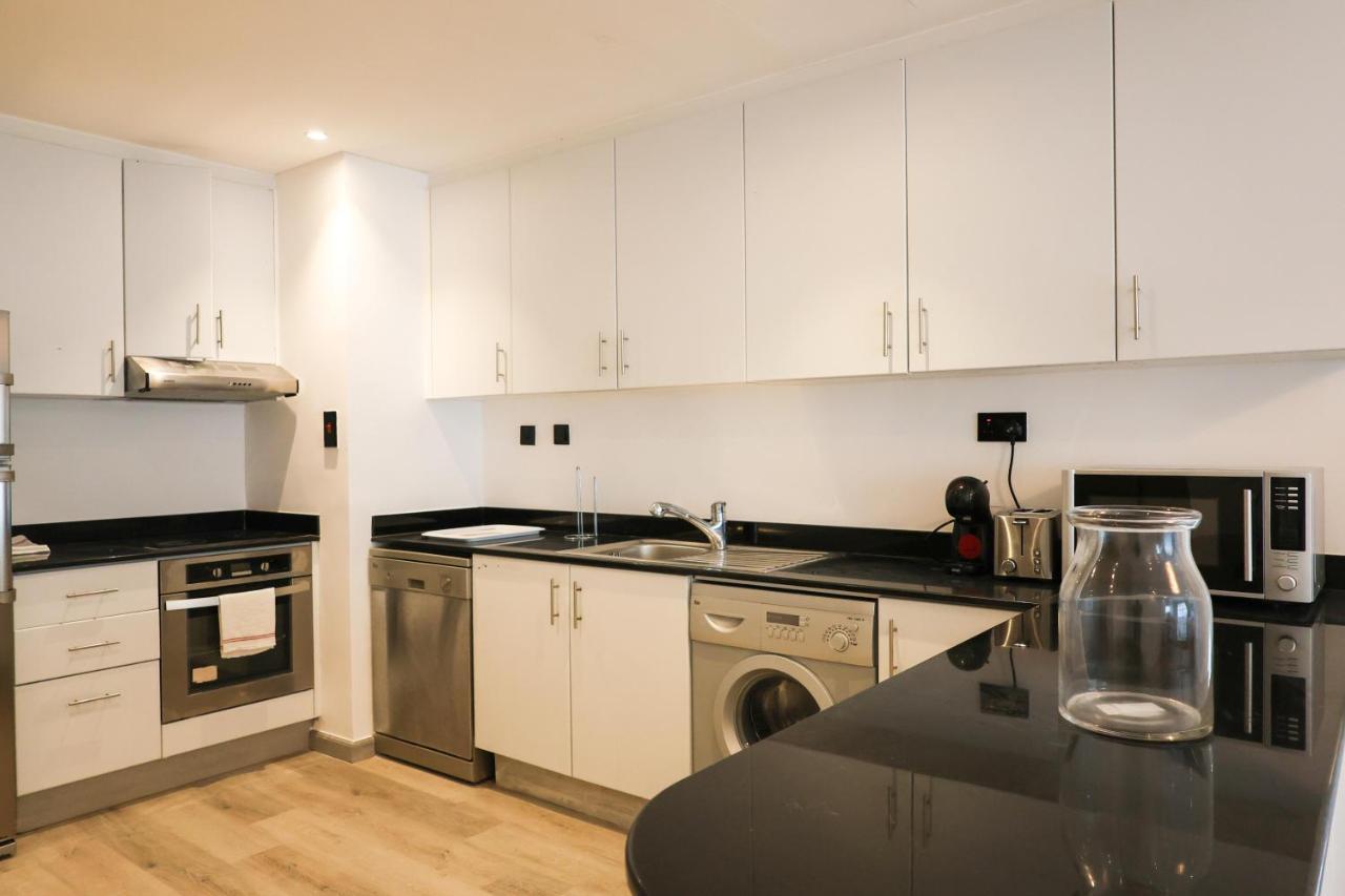Deluxe 1 Bedroom Apartment - Elite Residence Dubai Marina - Sea View Екстериор снимка