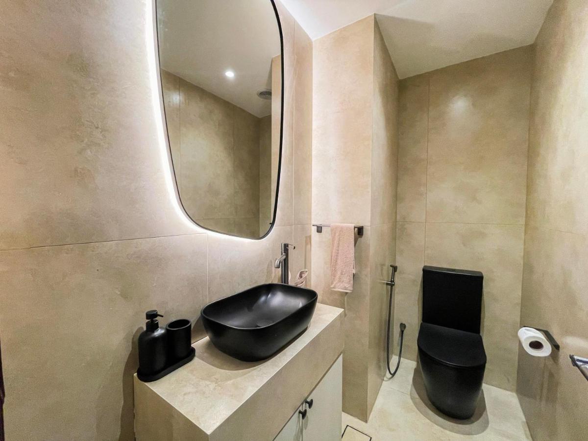 Deluxe 1 Bedroom Apartment - Elite Residence Dubai Marina - Sea View Екстериор снимка