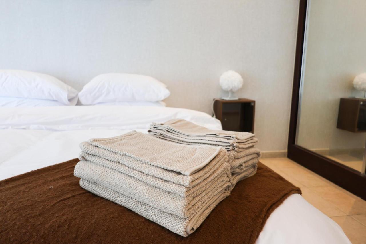 Deluxe 1 Bedroom Apartment - Elite Residence Dubai Marina - Sea View Екстериор снимка